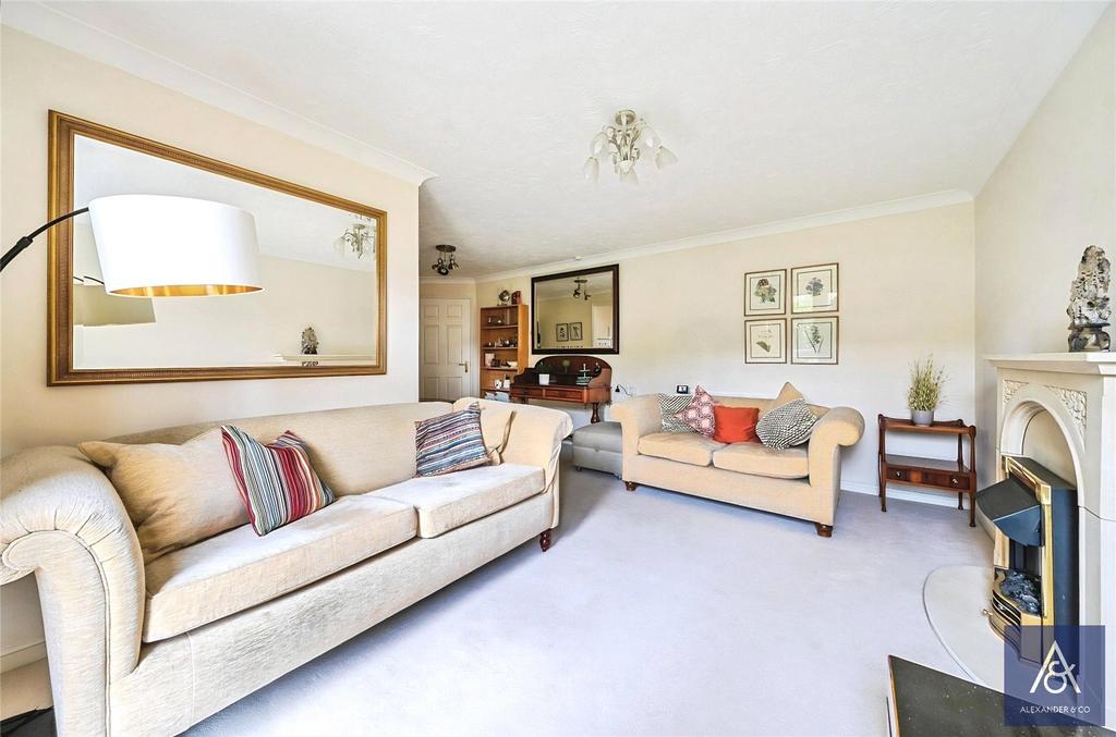 Living/Dining Room