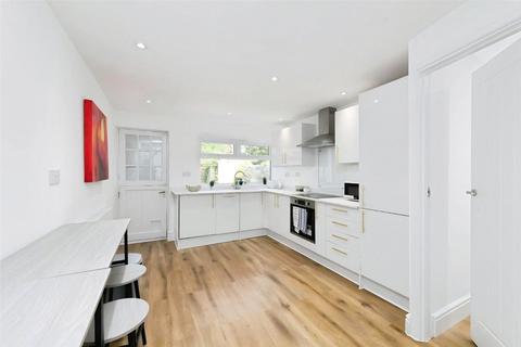 undefined, Yew Street, Merthyr Tydfil CF48