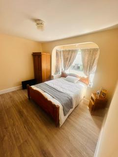 undefined, Burton End CM24