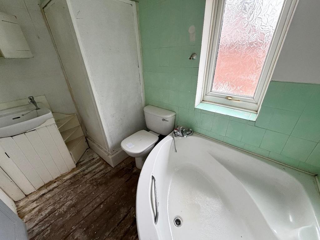 Family bathroom