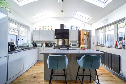 6 bedroom terraced house for sale, Lincoln Road North, Acocks Green, Birmingham