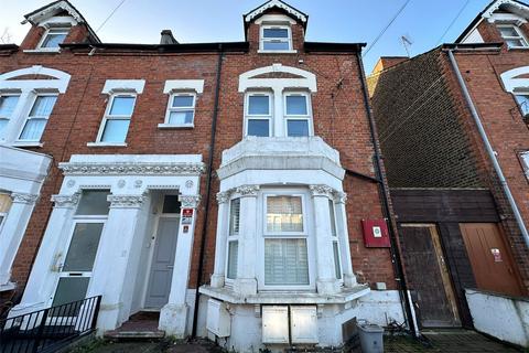 2 bedroom flat for sale, Ringstead Road, London, SE6