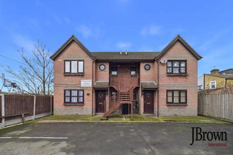 1 bedroom flat for sale, Dock Road, Tilbury, Essex, RM18