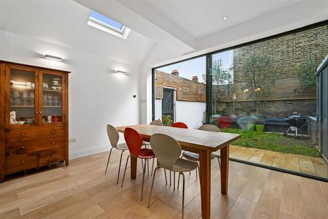 undefined, Purves Road, Kensal Green, NW10 5ST