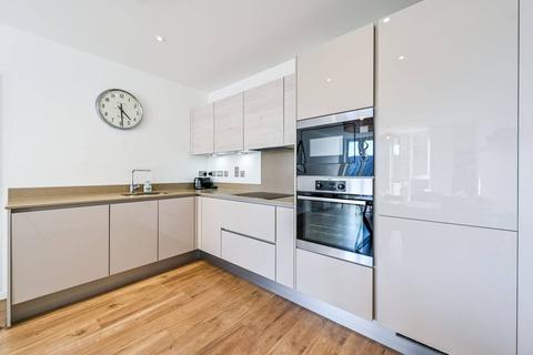 2 bedroom flat to rent, 17 Nellie Cressall Way, London E3