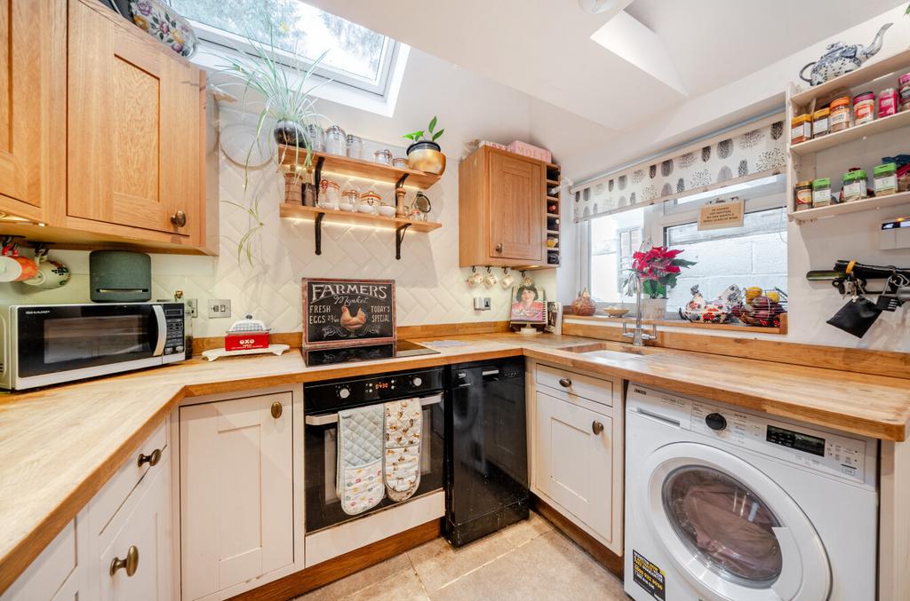 1387009 14 693957...