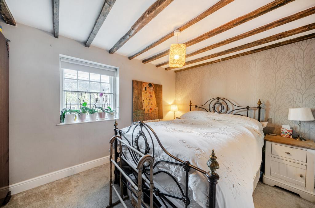 1387009-8-693956d...