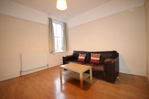 undefined, Wingrove Avenue, Newcastle upon Tyne NE4