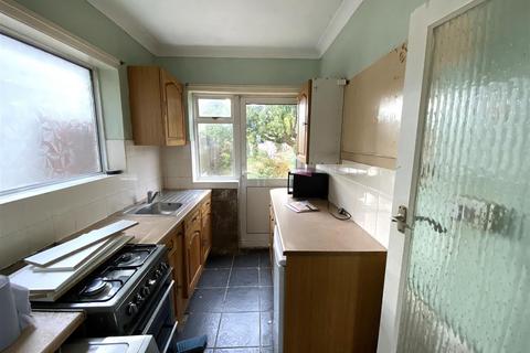 3 bedroom semi-detached house for sale, Hatch Lane, Harmondsworth