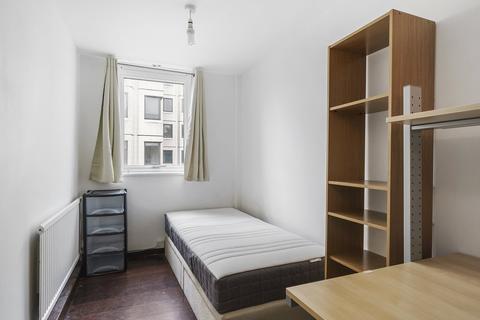 3 bedroom apartment to rent, Odhams Walk, Covent Garden, WC2H