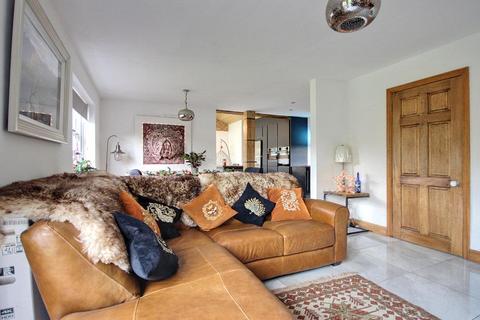 4 bedroom detached house for sale, Orchard Croft, Cottingham