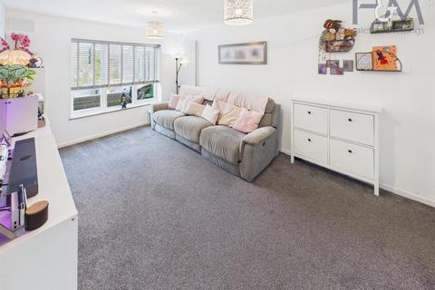 3 bedroom terraced house for sale, Wigram Way, Stevenage, Hertfordshire.