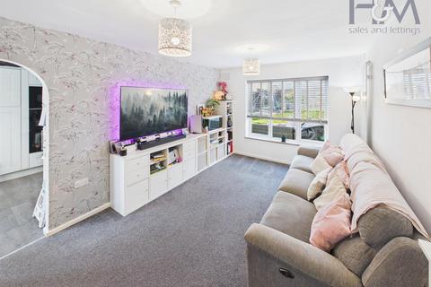 3 bedroom terraced house for sale, Wigram Way, Stevenage, Hertfordshire.