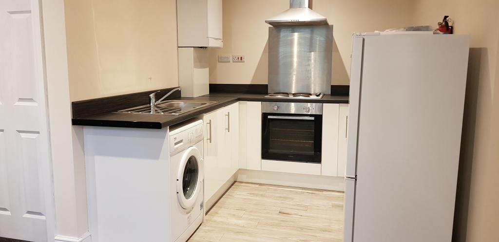 5 Christina House, Lennox Street, Preston. PR1 3 XU