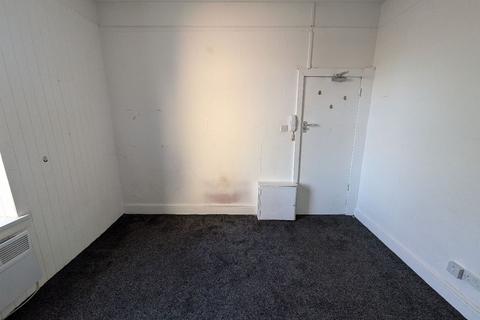 undefined, First Floor, Cardiff CF24