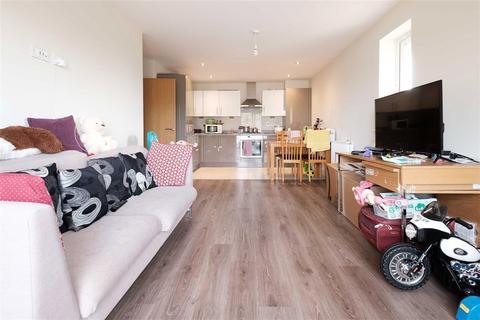 undefined, Swan Road, Middlesex