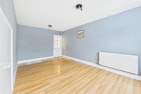 3 bedroom terraced house for sale, Longford Lane, Longlevens, Gloucester