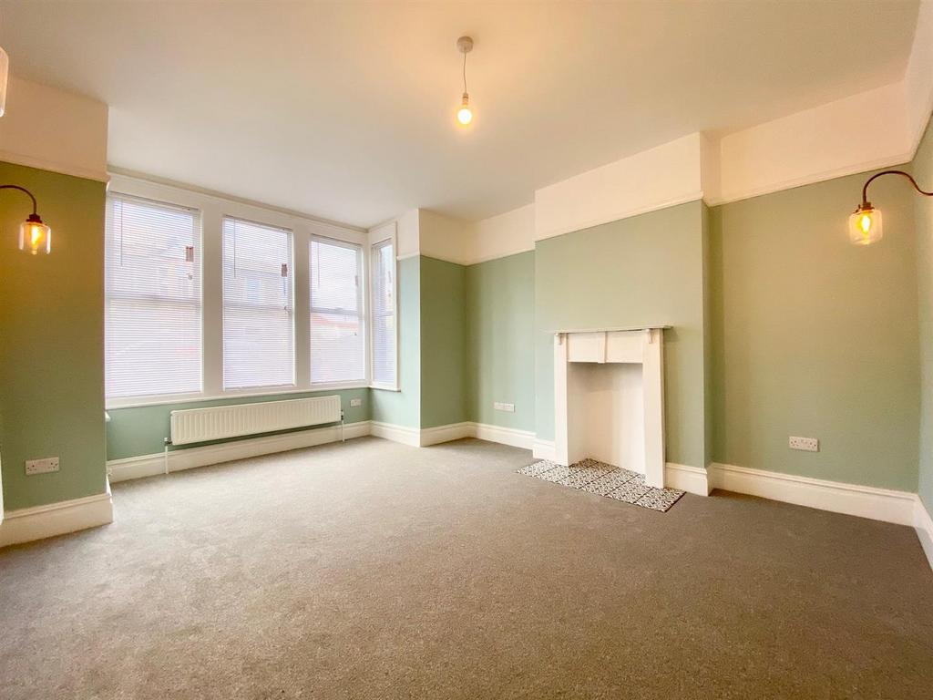 Lounge.jpg