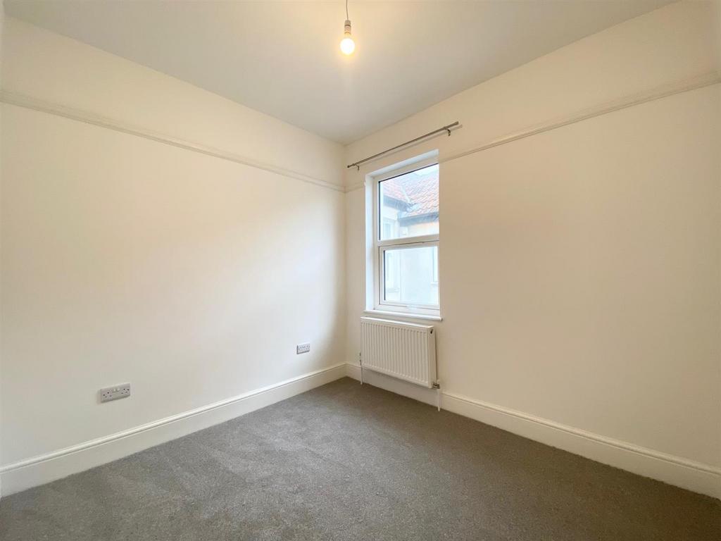 Fourth Bedroom.jpg