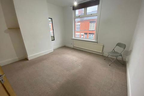 2 bedroom terraced house for sale, Tewkesbury Street, Leicester LE3