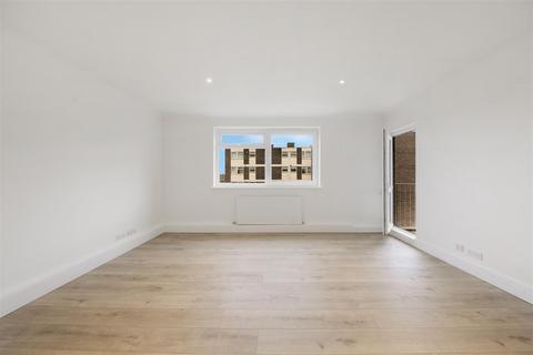 undefined, Atherton Heights, Wembley
