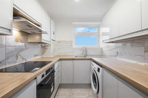 undefined, Atherton Heights, Wembley