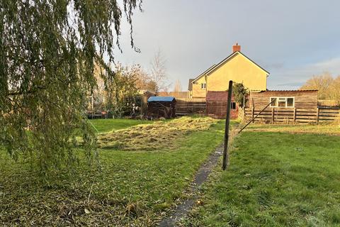 undefined, Wyson, Ludlow SY8