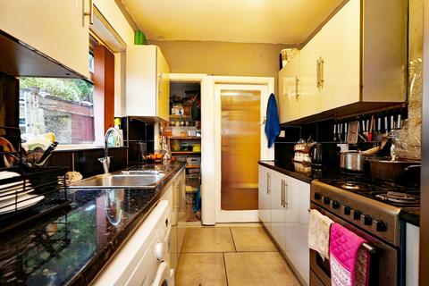 undefined, Mayo Road, Bradford BD5
