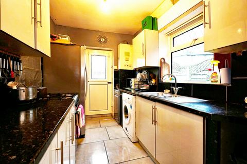 undefined, Mayo Road, Bradford BD5
