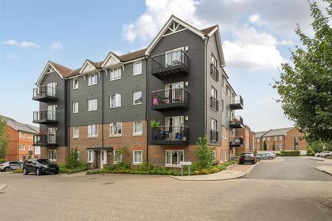 1 bedroom apartment for sale, Eden Road, Dunton Green, Sevenoaks, TN14