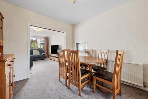 undefined, Wentworth Avenue, Timperley, Altrincham