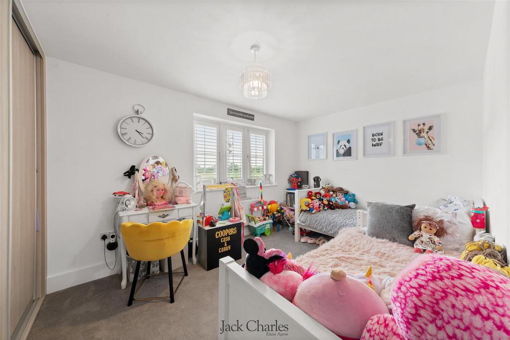 19 Tully Drive 12.jpg