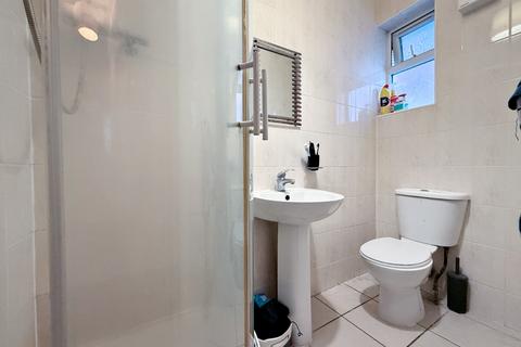 undefined, Bathurst Walk, Iver, SL0