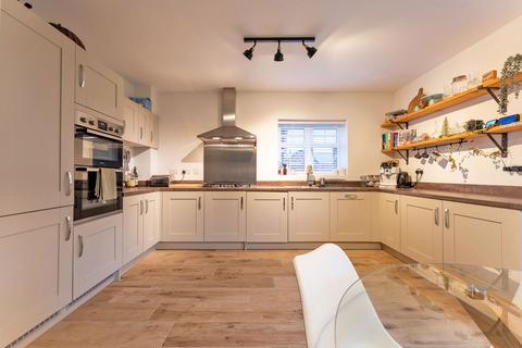 4 bedroom detached house for sale, Churchill Avenue, Kibworth Beauchamp, Leicestershire, LE8 0UT