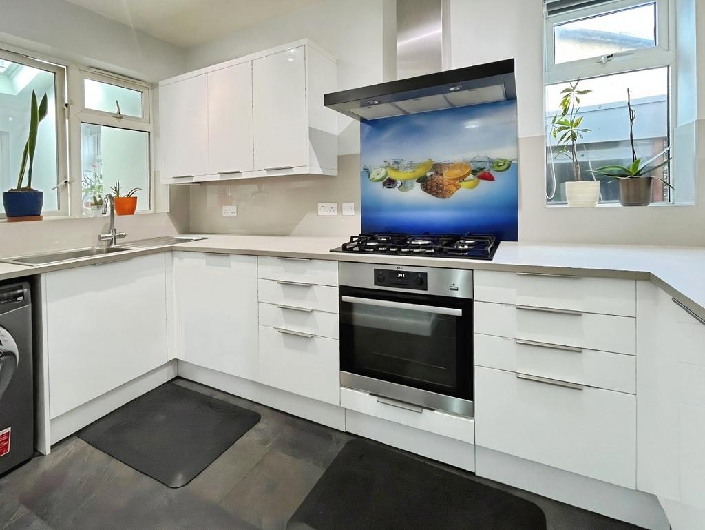 Pbox-kitchen-342247.jpg