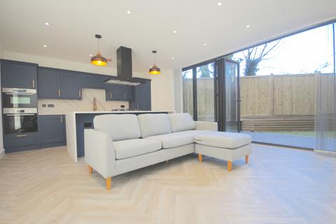 undefined, Fairview Road, Oakwood Apartments, London, SW16