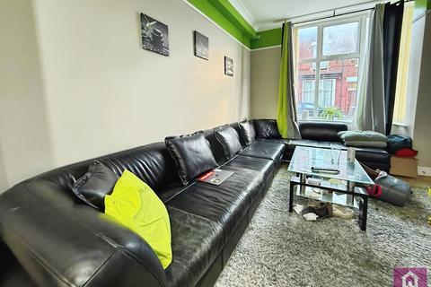 undefined, Cedar Grove, Manchester, Greater Manchester, M14