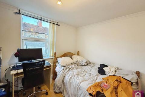 undefined, Cedar Grove, Manchester, Greater Manchester, M14