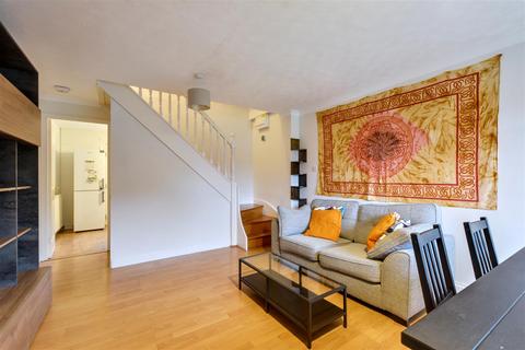 2 bedroom house for sale, Jasmine Close, Beeston, Nottingham