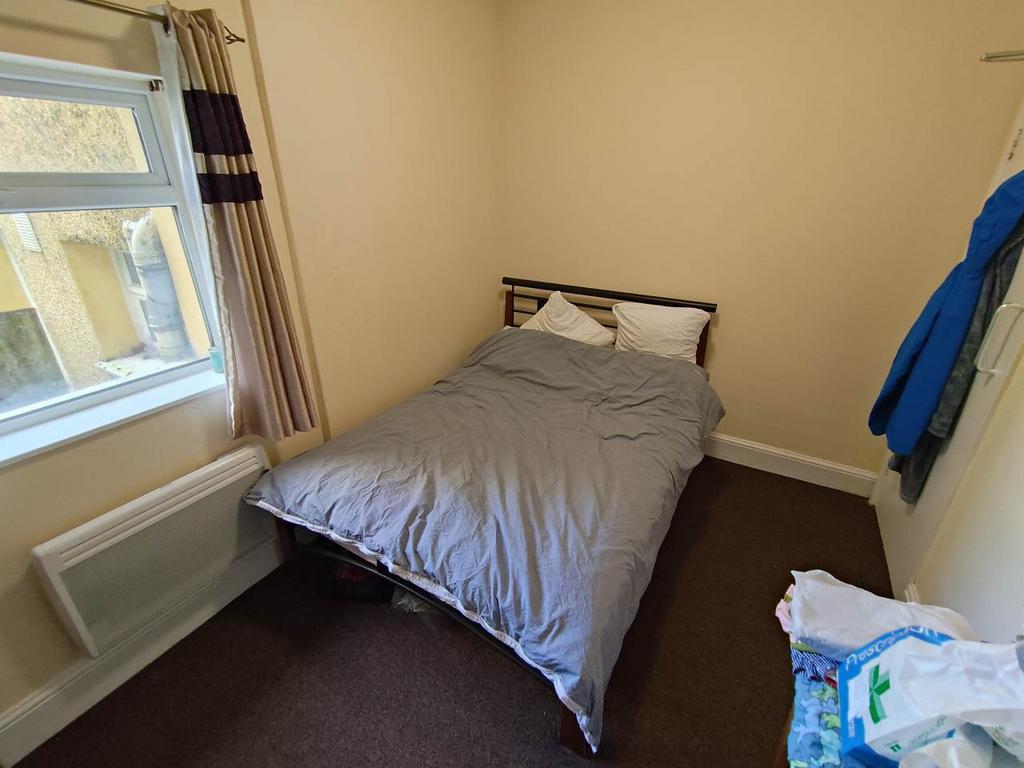 Bedroom (3)