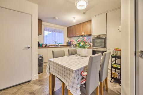 5 bedroom semi-detached house for sale, Notleyfield Close, Earl Shilton, Leicester