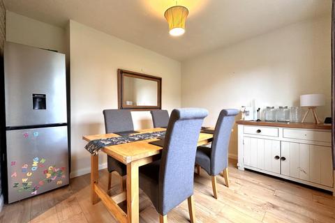 3 bedroom semi-detached house for sale, Grange Road, Newark