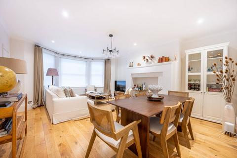 2 bedroom flat to rent, Holland Park Gardens, Holland Park, London, W14