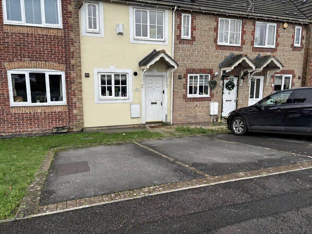 Plumtree 11 front