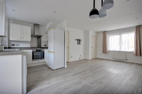 undefined, Harbour Way, Hull
