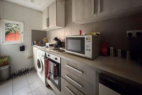 undefined, Derby Road, Stapleford, Nottingham, Nottinghamshire, NG9
