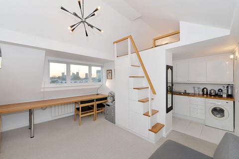 undefined, Ladbroke Grove, London, W11