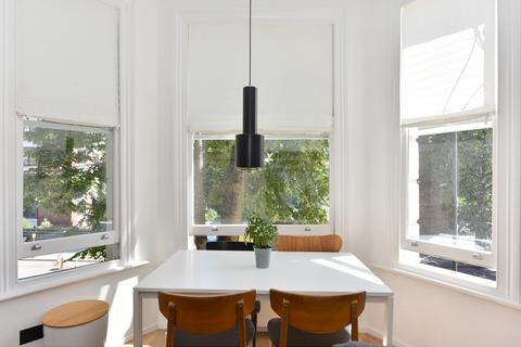 undefined, Holland Road, Holland Park, London, W14