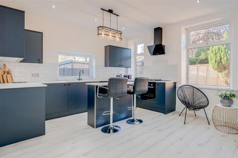 undefined, Cliffe End Road, Huddersfield HD3