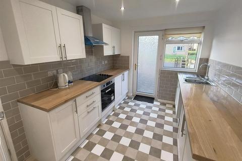 3 bedroom terraced house to rent, Guthrum Place, Newton Aycliffe